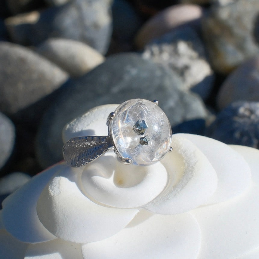 Chalcopyrite in Quartz Ring