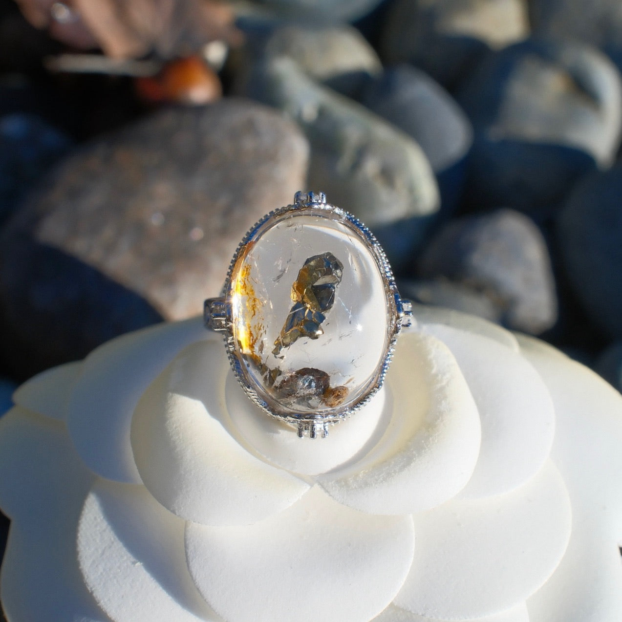 Chalcopyrite in Quartz Ring