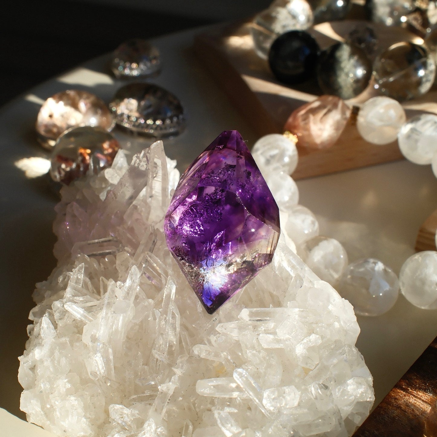 Natural Purple Skeleton Quartz Hand Sculpture
