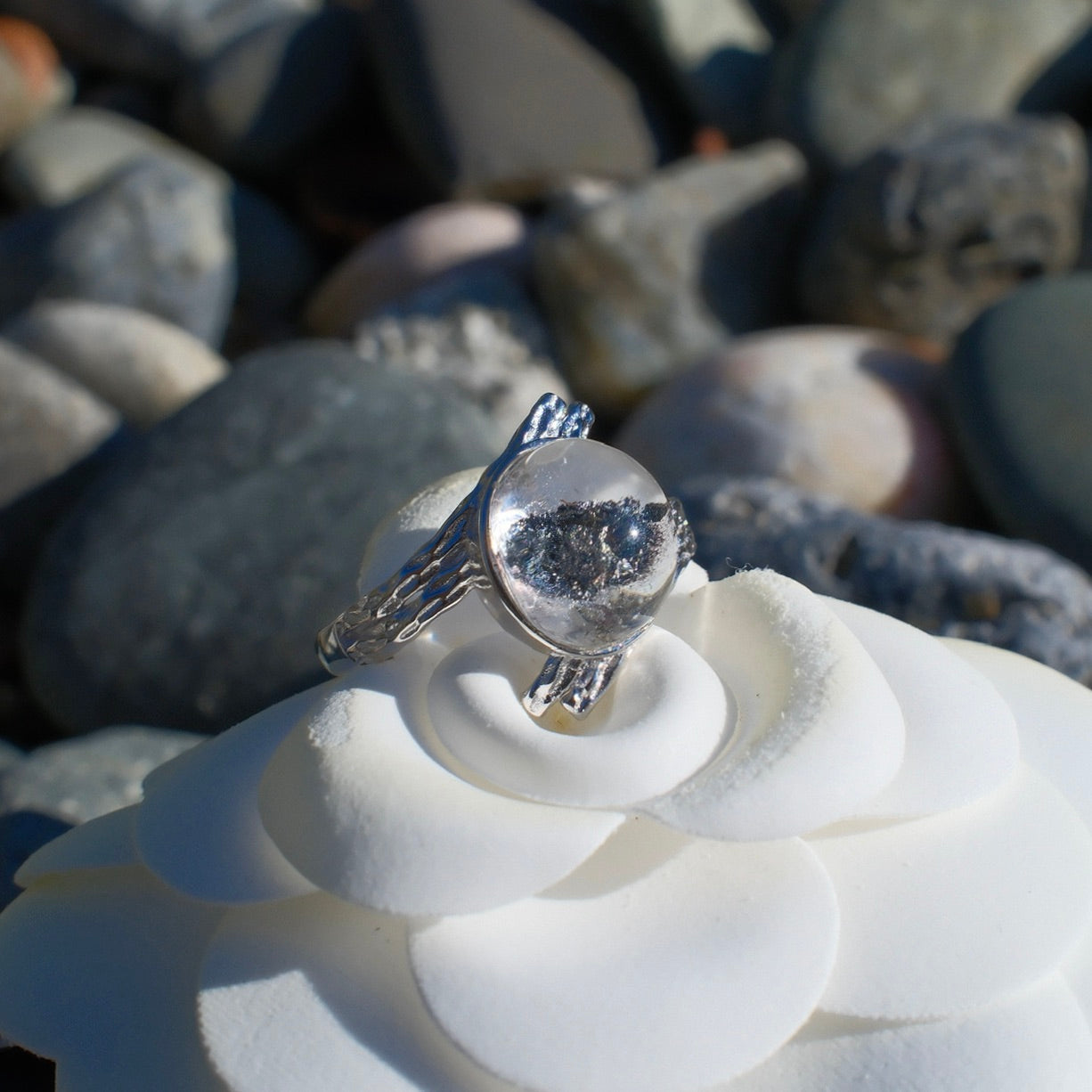 Vivianite in Quartz Ring