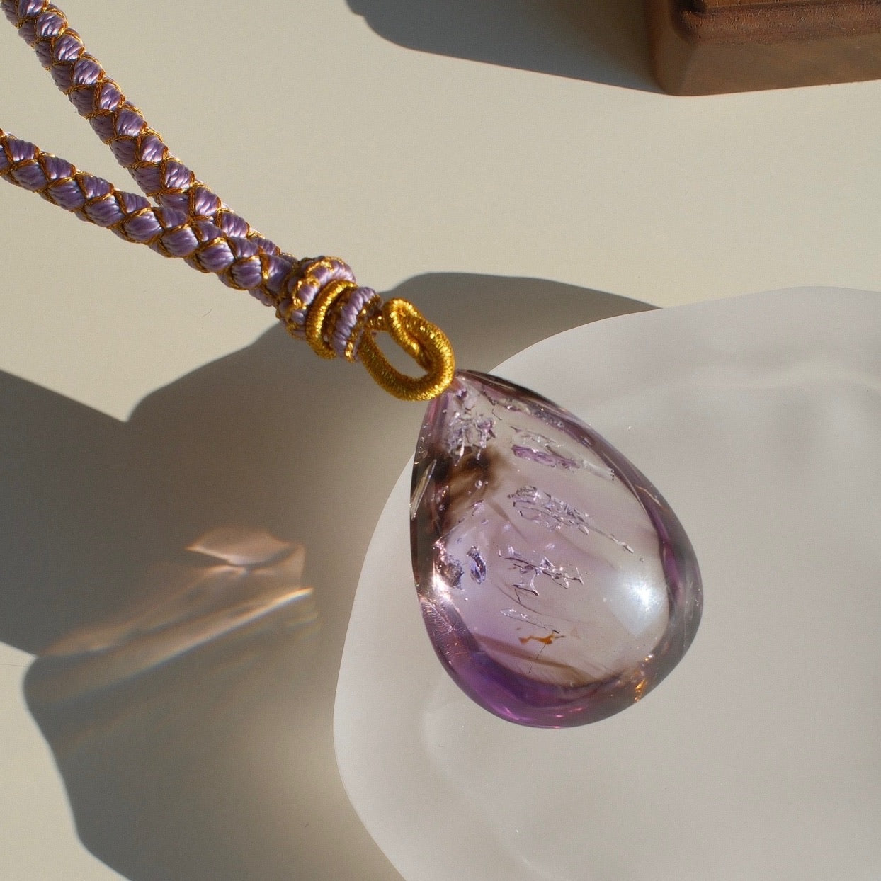 Natural Purple Skeleton Quartz Hand Sculpture