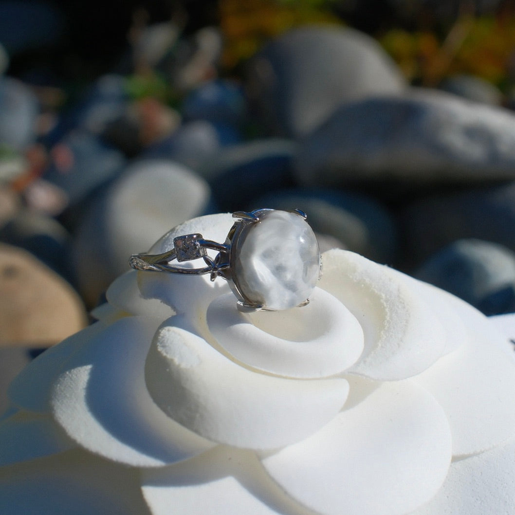 Special Blue Rutilated Quartz Ring