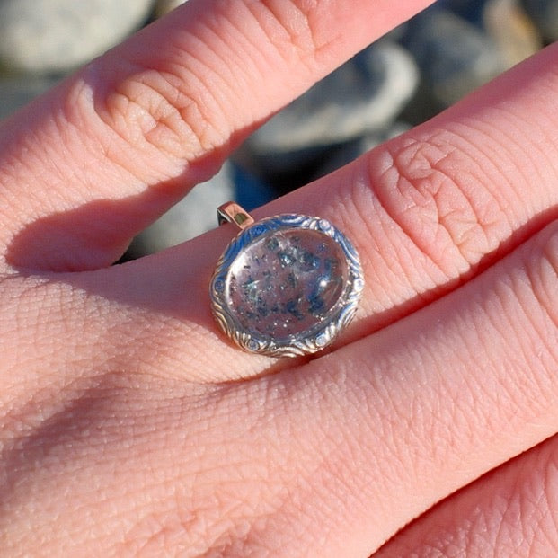 Vivianite in Quartz Ring