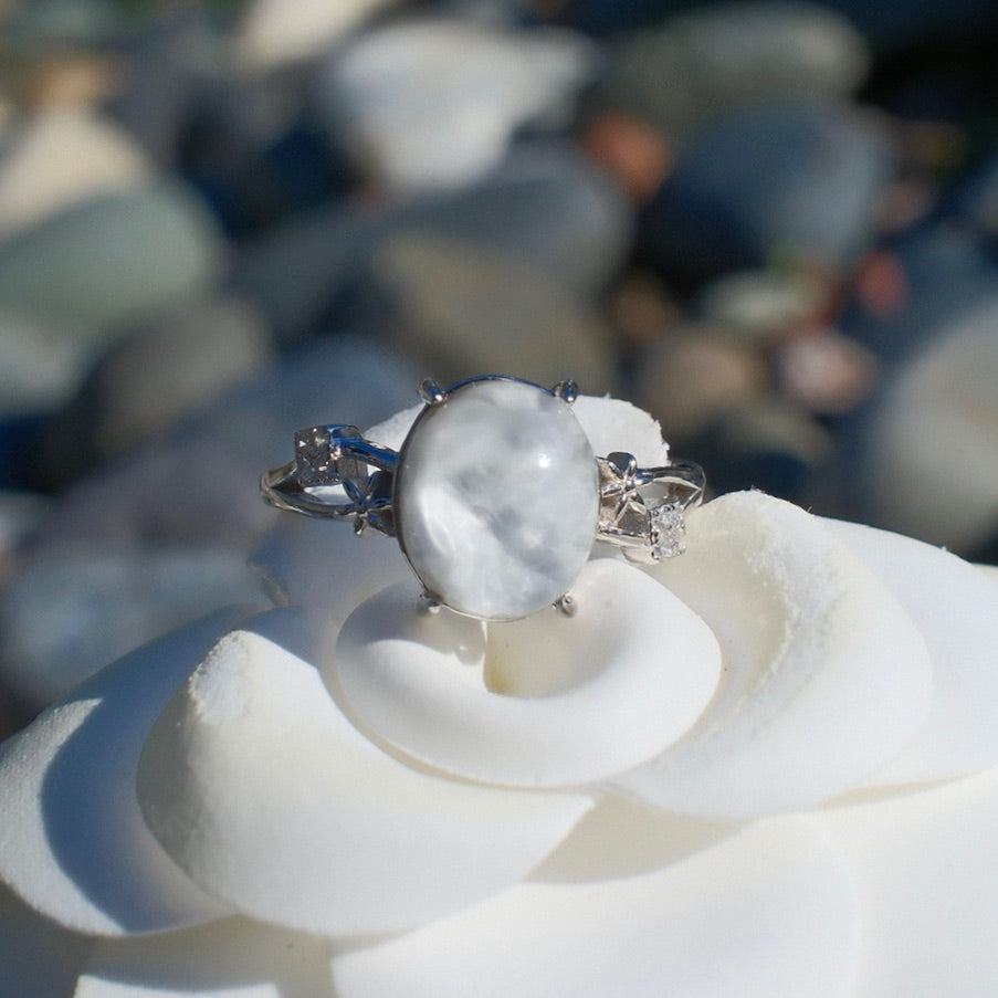 Special Blue Rutilated Quartz Ring