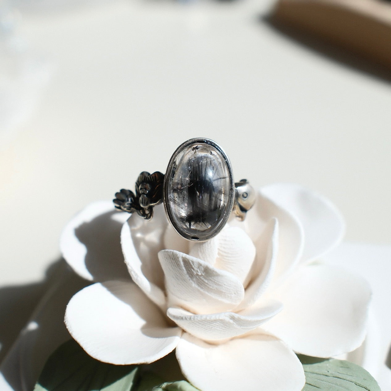 Brookite in Quartz Ring