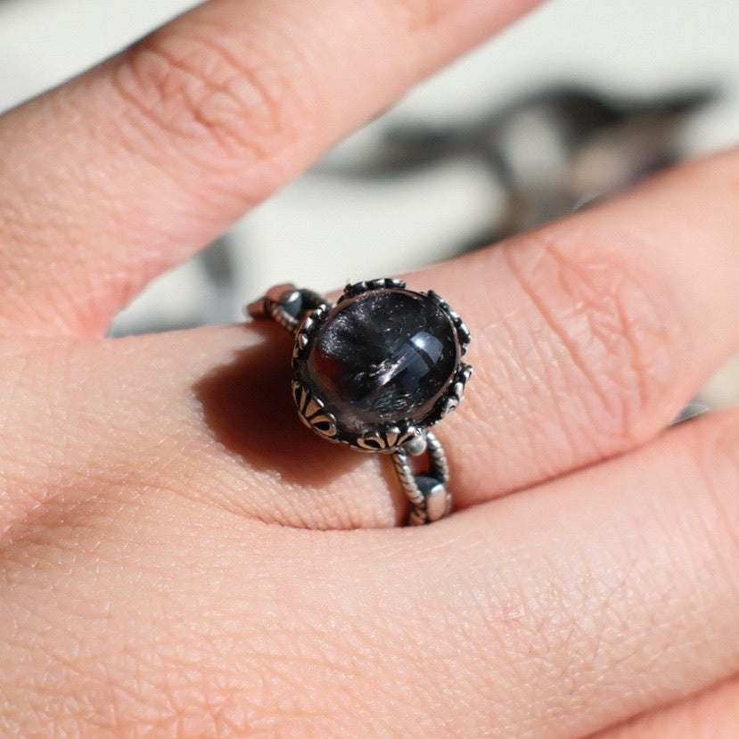 Brookite in Quartz Ring