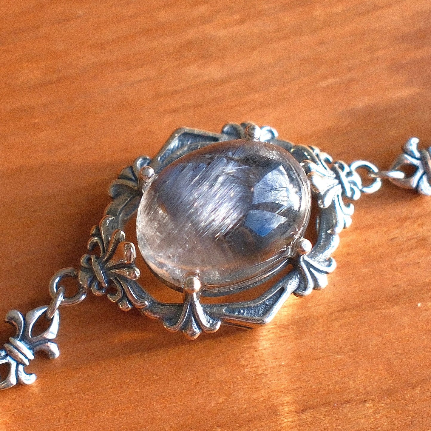 Brookite in Quartz with Sliver Bracelet
