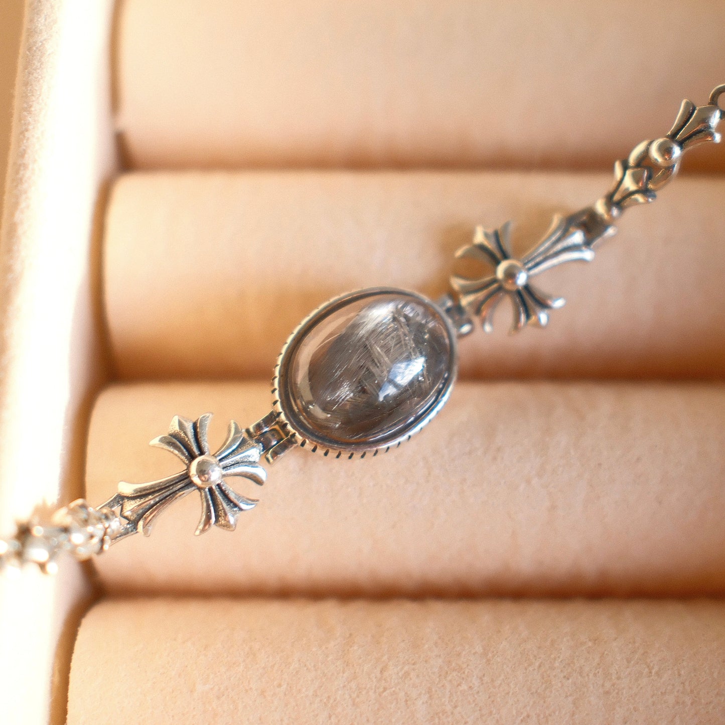 Brookite in Quartz with Sliver Bracelet