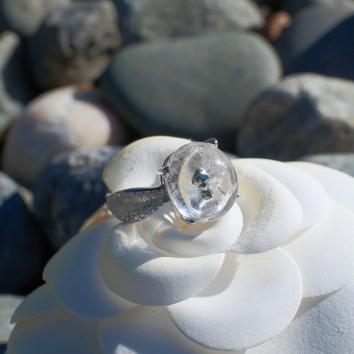 Chalcopyrite in Quartz Ring