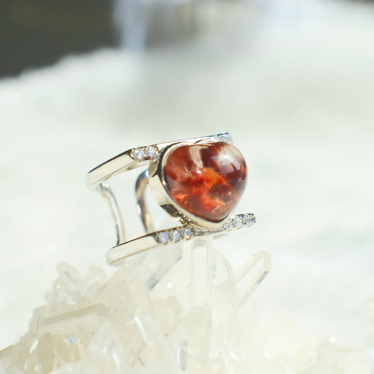 Flame-Shaped Red Rabbit Hair Quartz Heart Ring